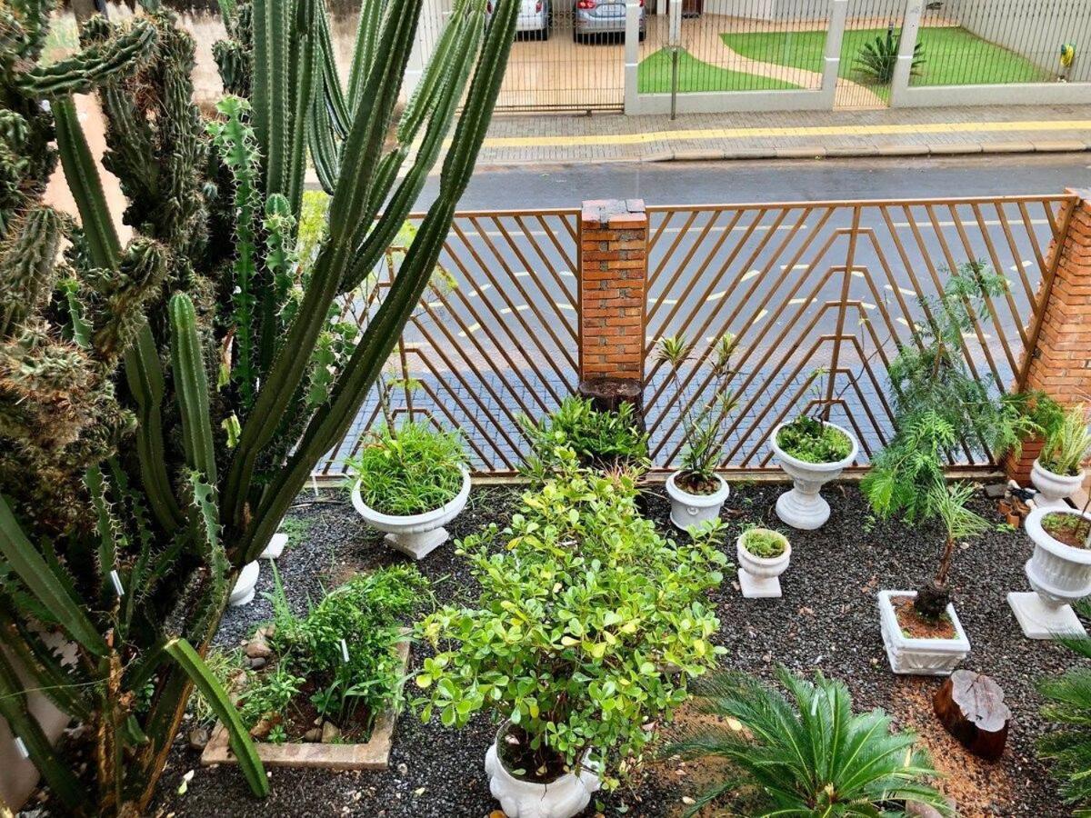 フォス・ド・イグアス Casa Com Piscina Proximo Atrativos/ Wifi/ Garagemヴィラ エクステリア 写真